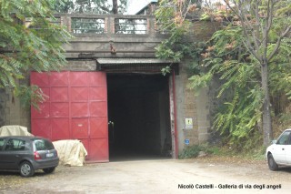 galleria di via degli Angeli - ingresso copia.jpg